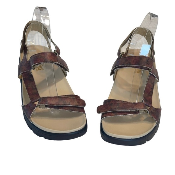 Alegria Adjustable Backstrap Sandals Henna Cognac & Roses. Size 41 (10 1/2 - 11) - Picture 2 of 14